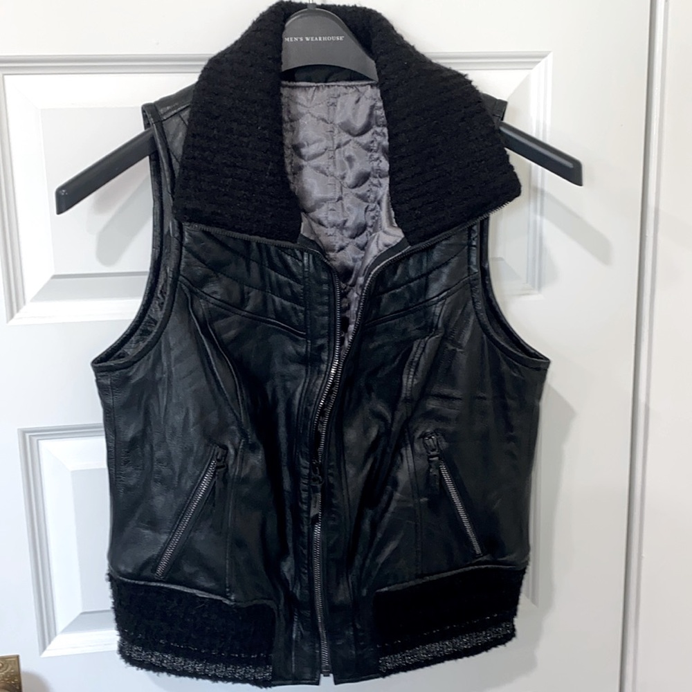 Harley Davidson ladies leather vest M